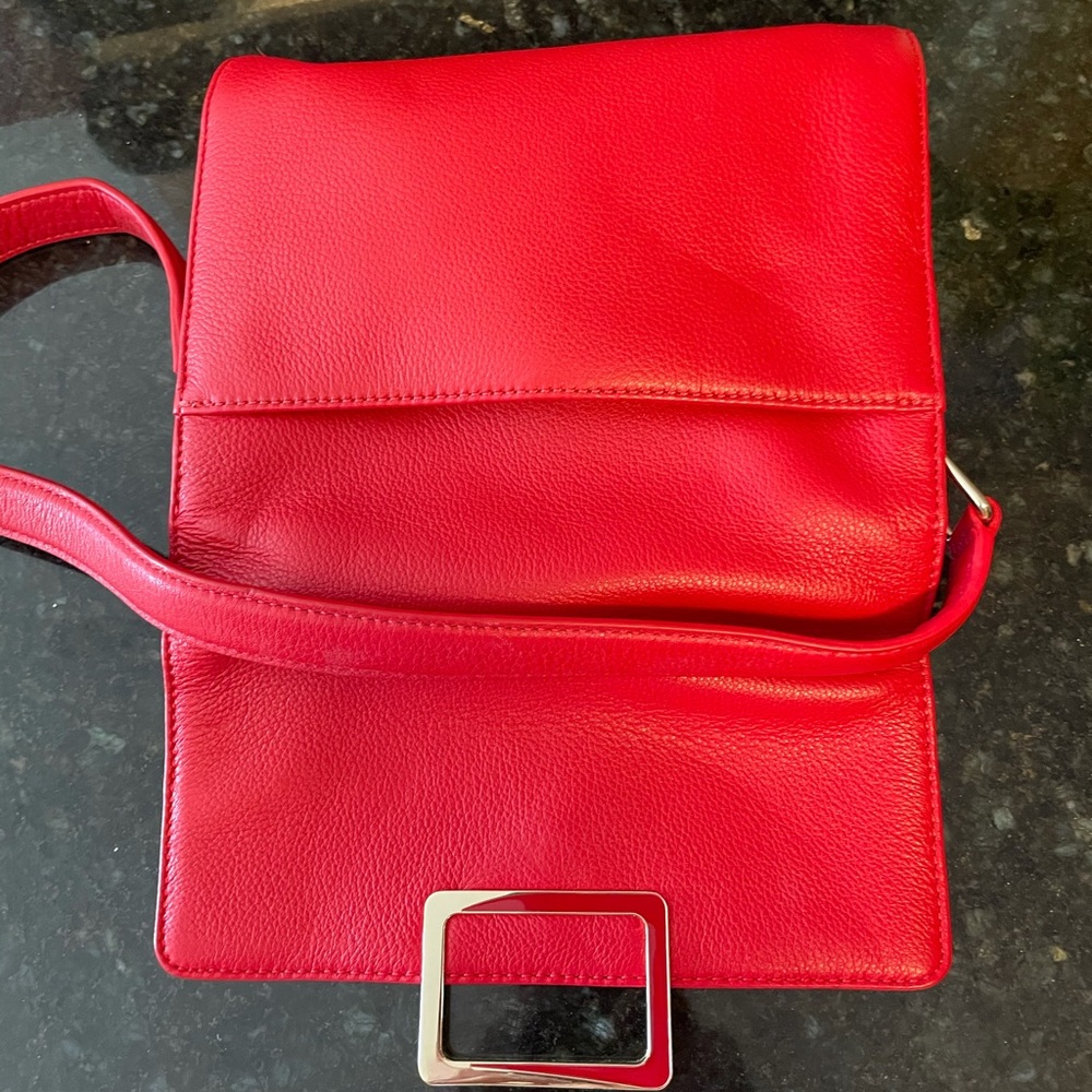 Talbot Pebble Leather Red Purse - Picture 2 of 8